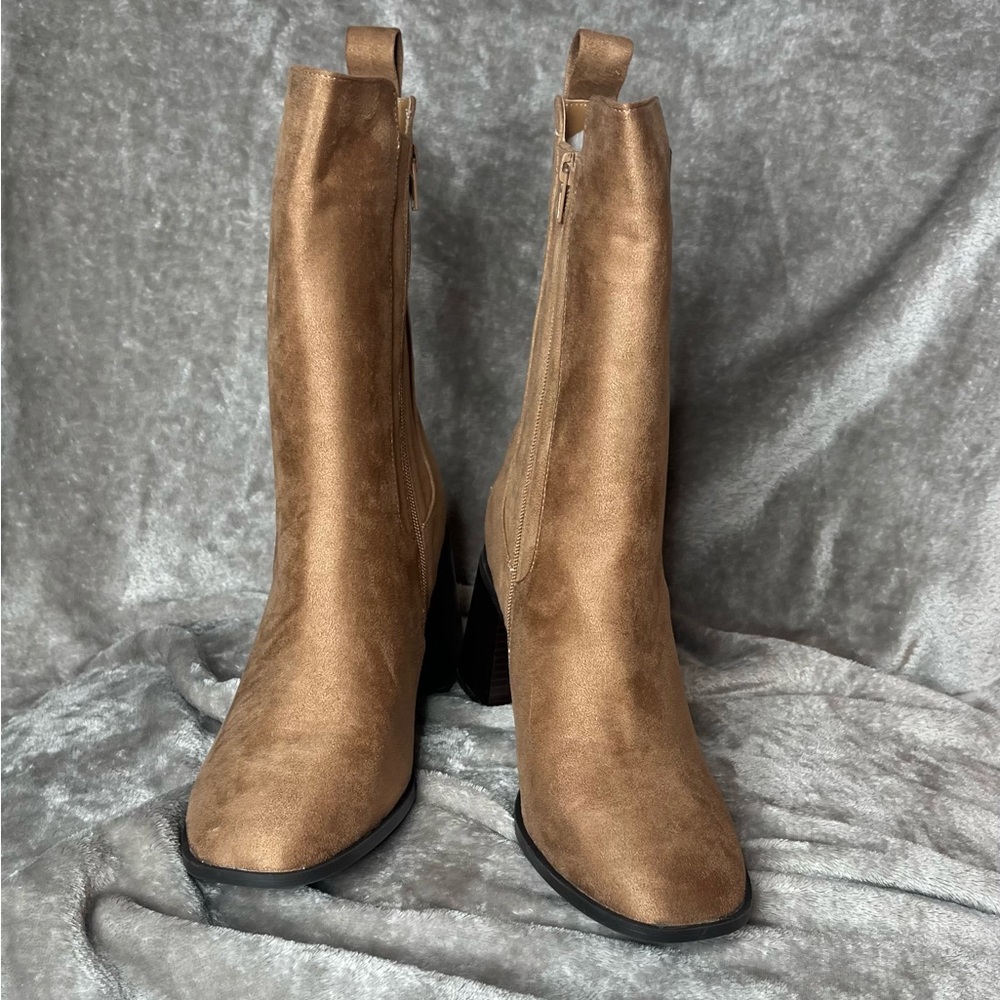 Elegant Tan Suede Look Women's Boots
